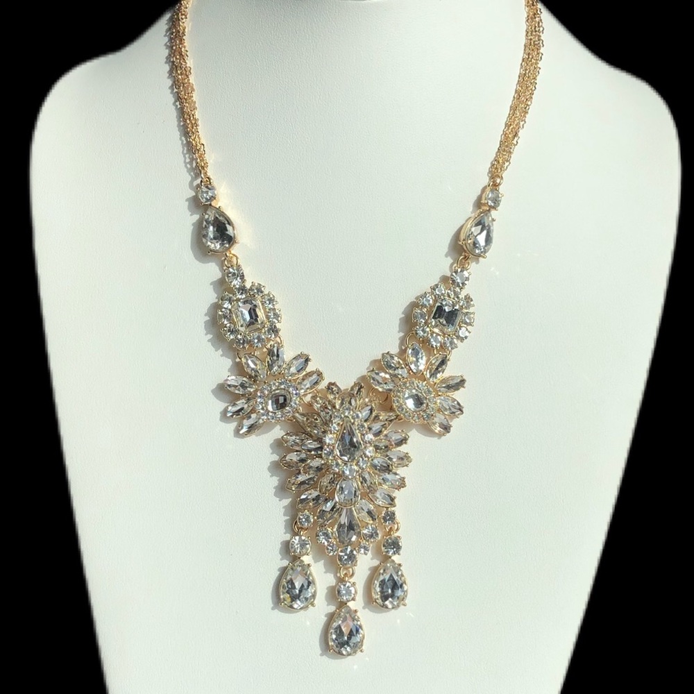 Jack and Bella, Costume, Necklace